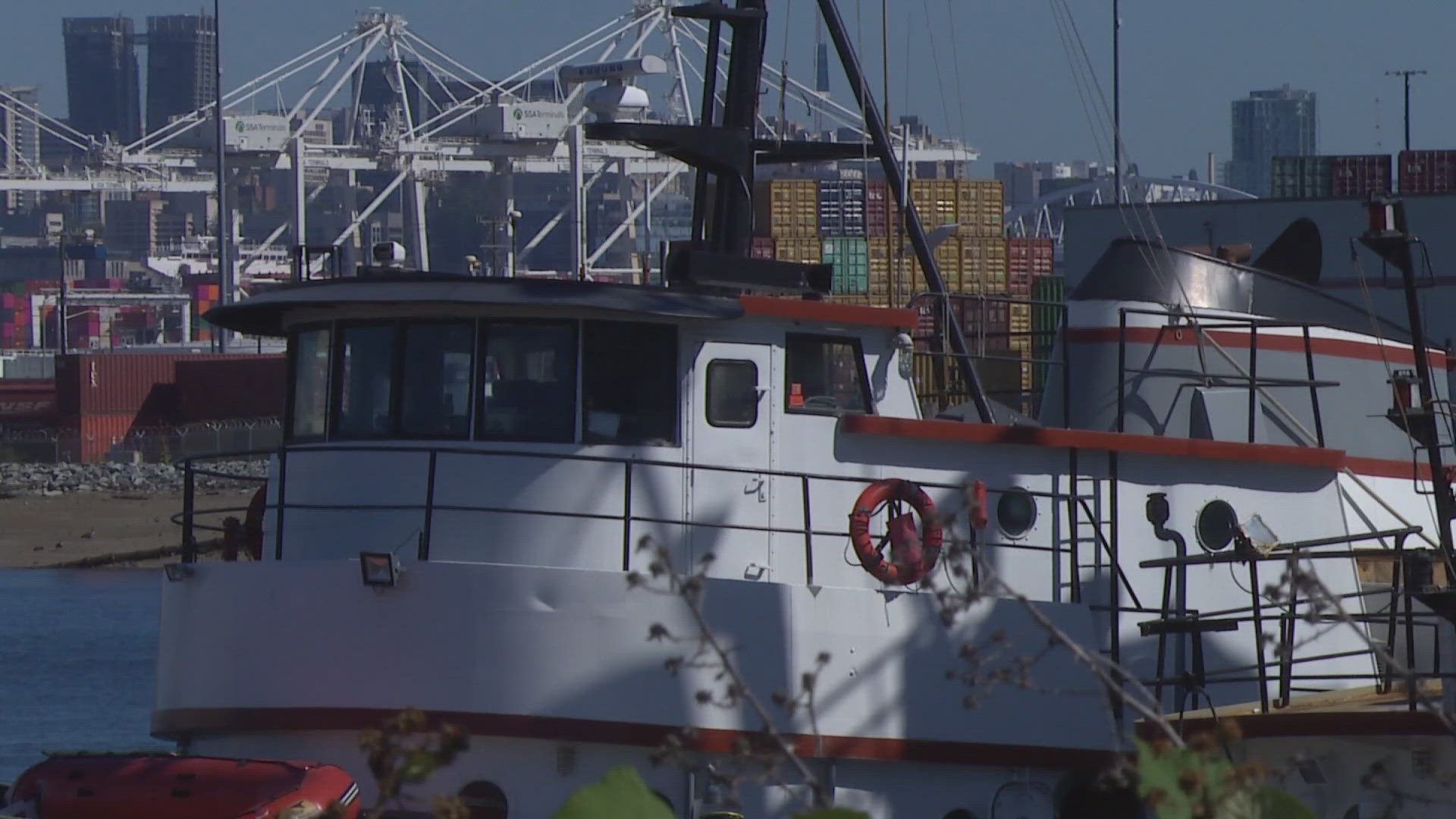 The man who hired a crew of four to tow two retired Washington State Ferries to Ecuador said allegations he left them without enough supplies are untrue.