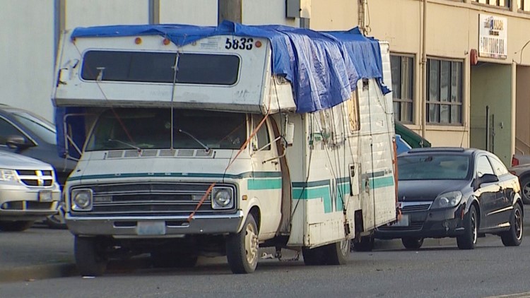 Who should pay to tow Washington's abandoned RVs? Owner fired up over fee