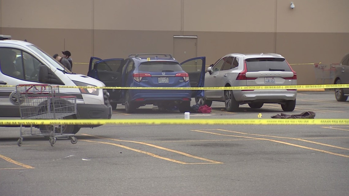 Woman dies in shooting outside Tukwila Costco