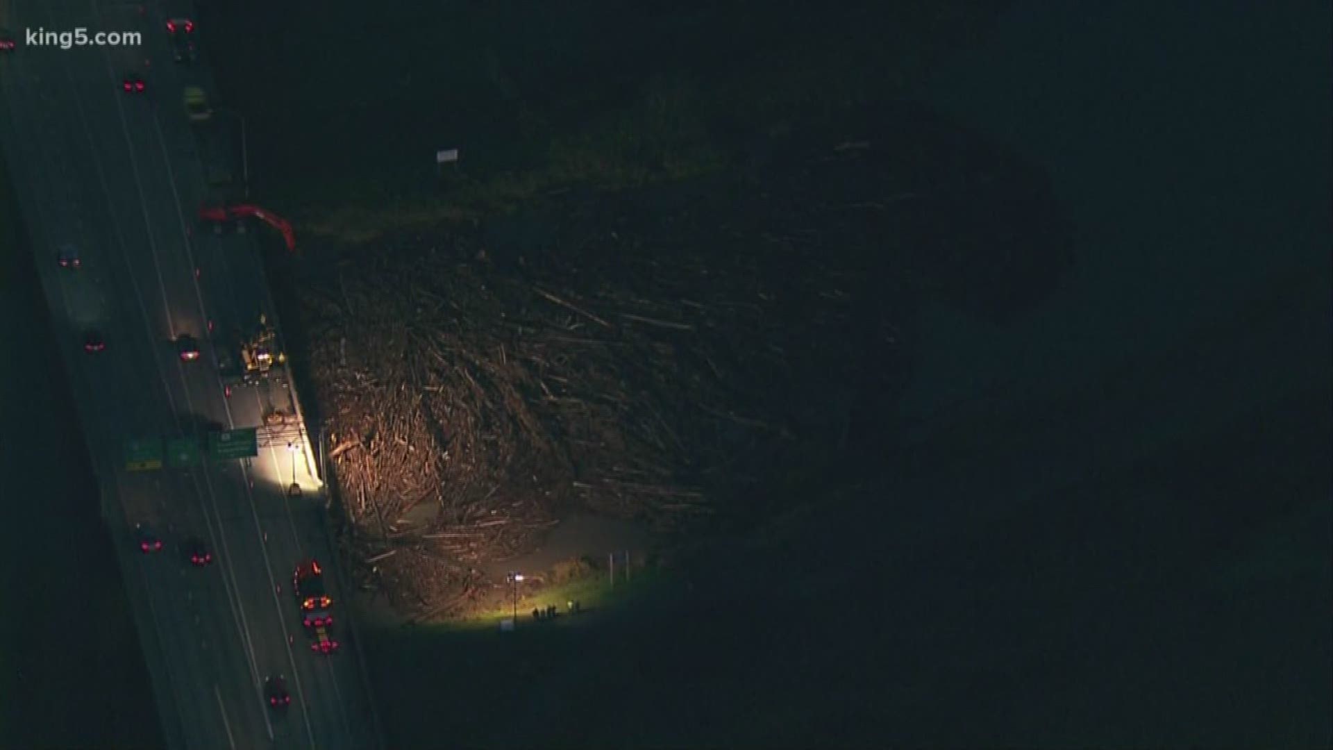 Crews Continue To Clear Log Jam In Snohomish River Near Everett | King5.com