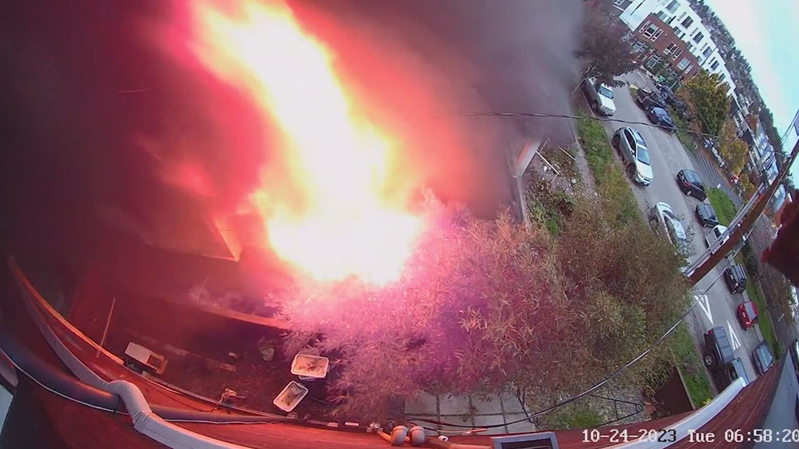 Neighbors concerned about safety after fire engulfs abandoned home in Mount Baker neighborhood - Vimarsana News