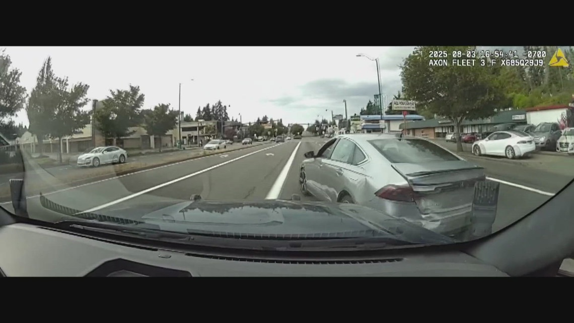 Tacoma man accused of ramming Seattle fire truck, leading police on chases