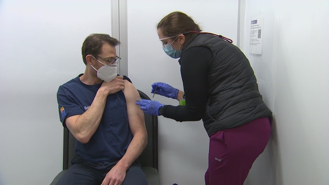 Severe allergic reactions to COVID-19 vaccines are extremely rare, says the CDC - Vimarsana News