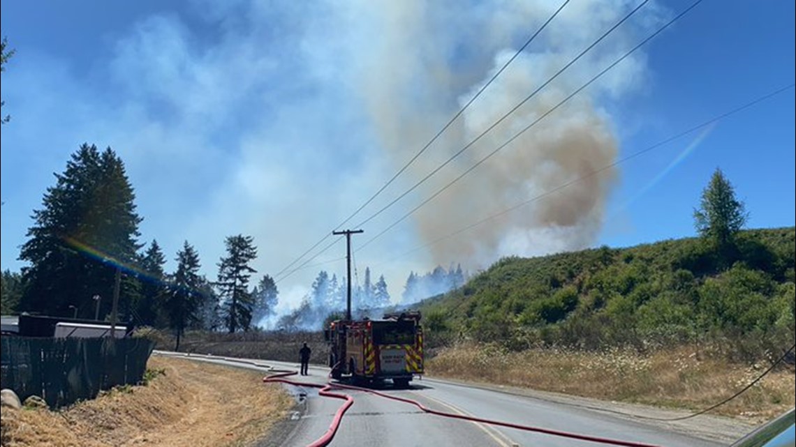 Large brush fire in Pierce County contained after threatening homes ...