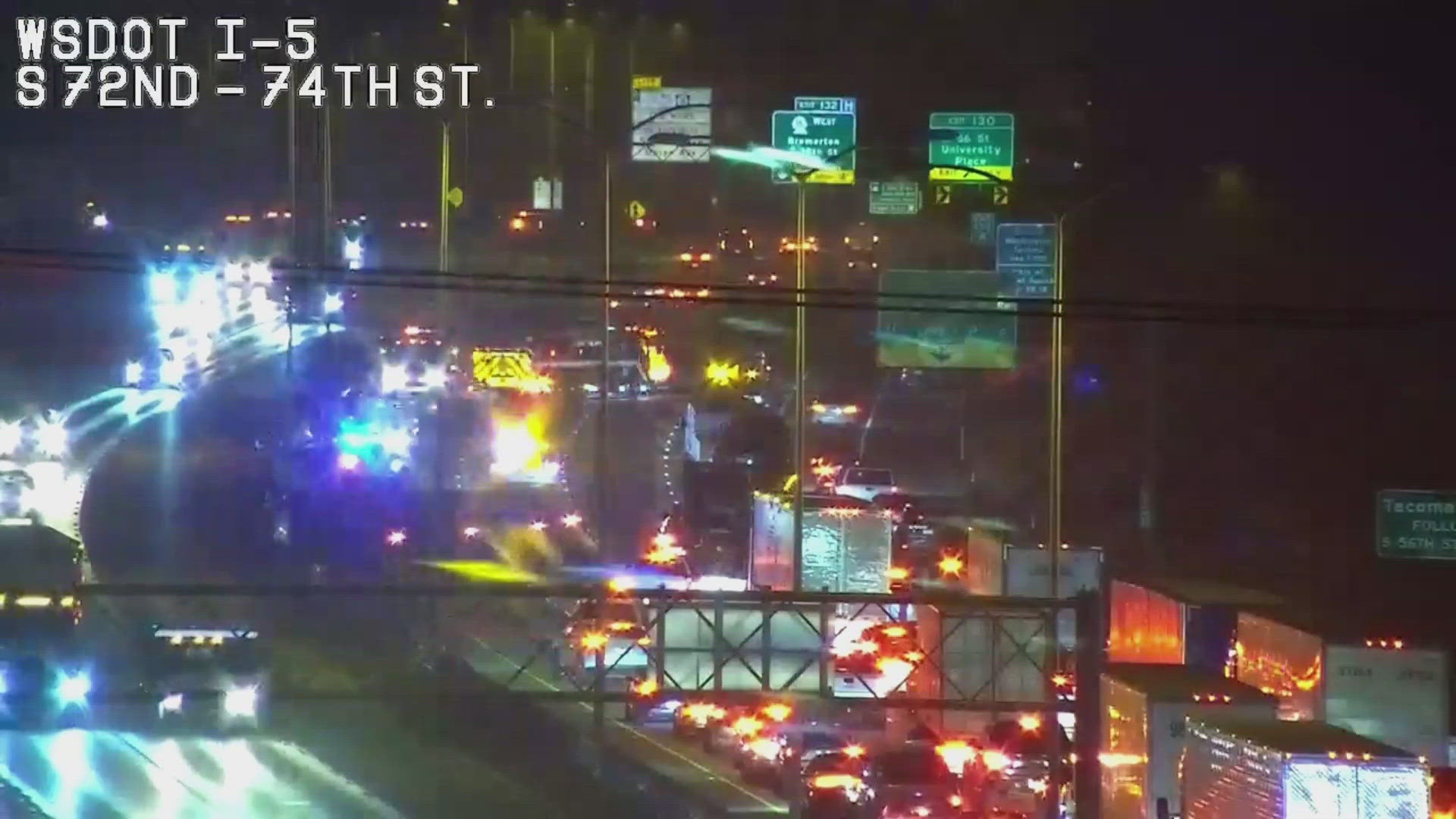 Crash tying up traffic on I-5 in Tacoma | king5.com