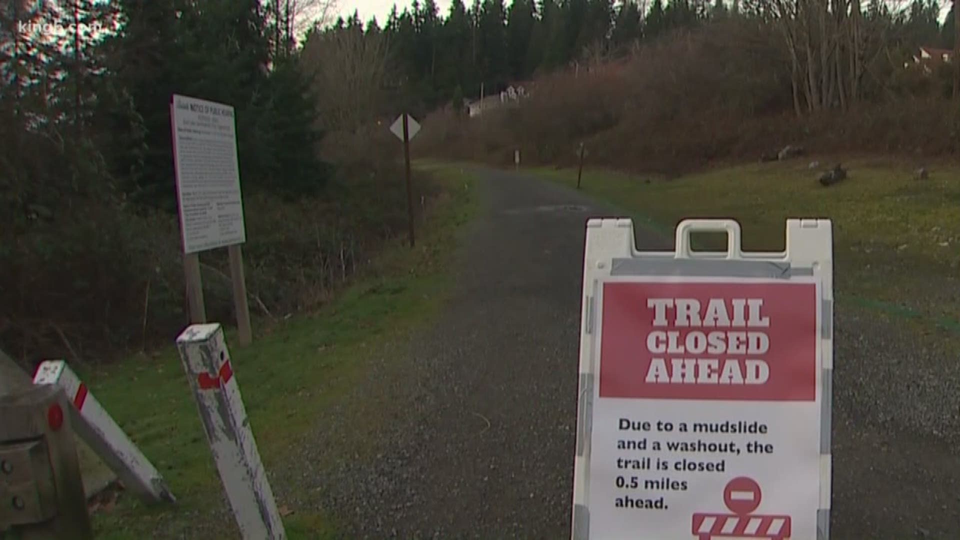 King County wants property owners along the East Lake Sammamish Trail to remove any personal property from the publicly-owned trail. KING 5's Ted Land reports.