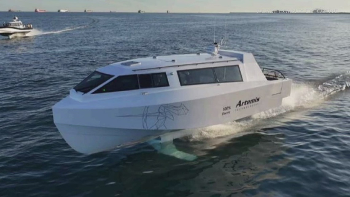 421c1436-a26b-4d38-ae33-