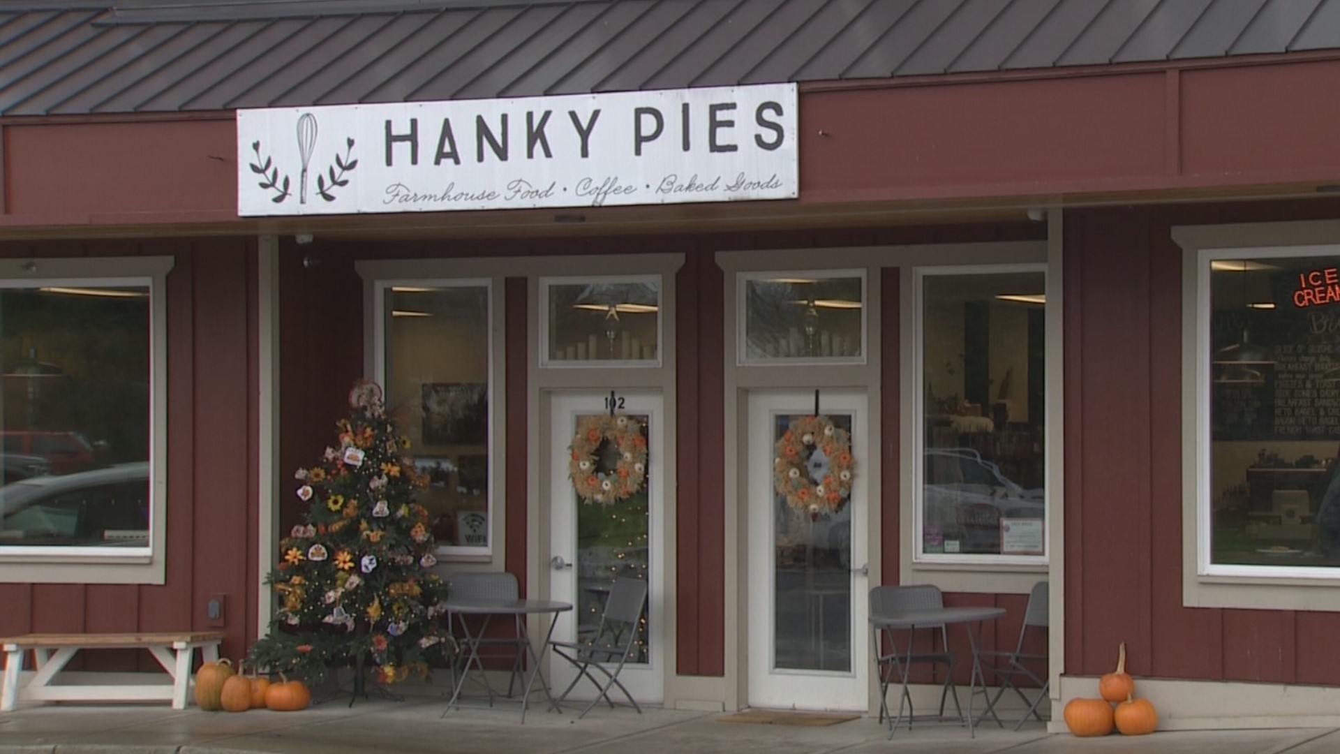 Hanky Pies is a coffee and sandwich shop dedicated to helping customers, from active duty military to members of the homeless community