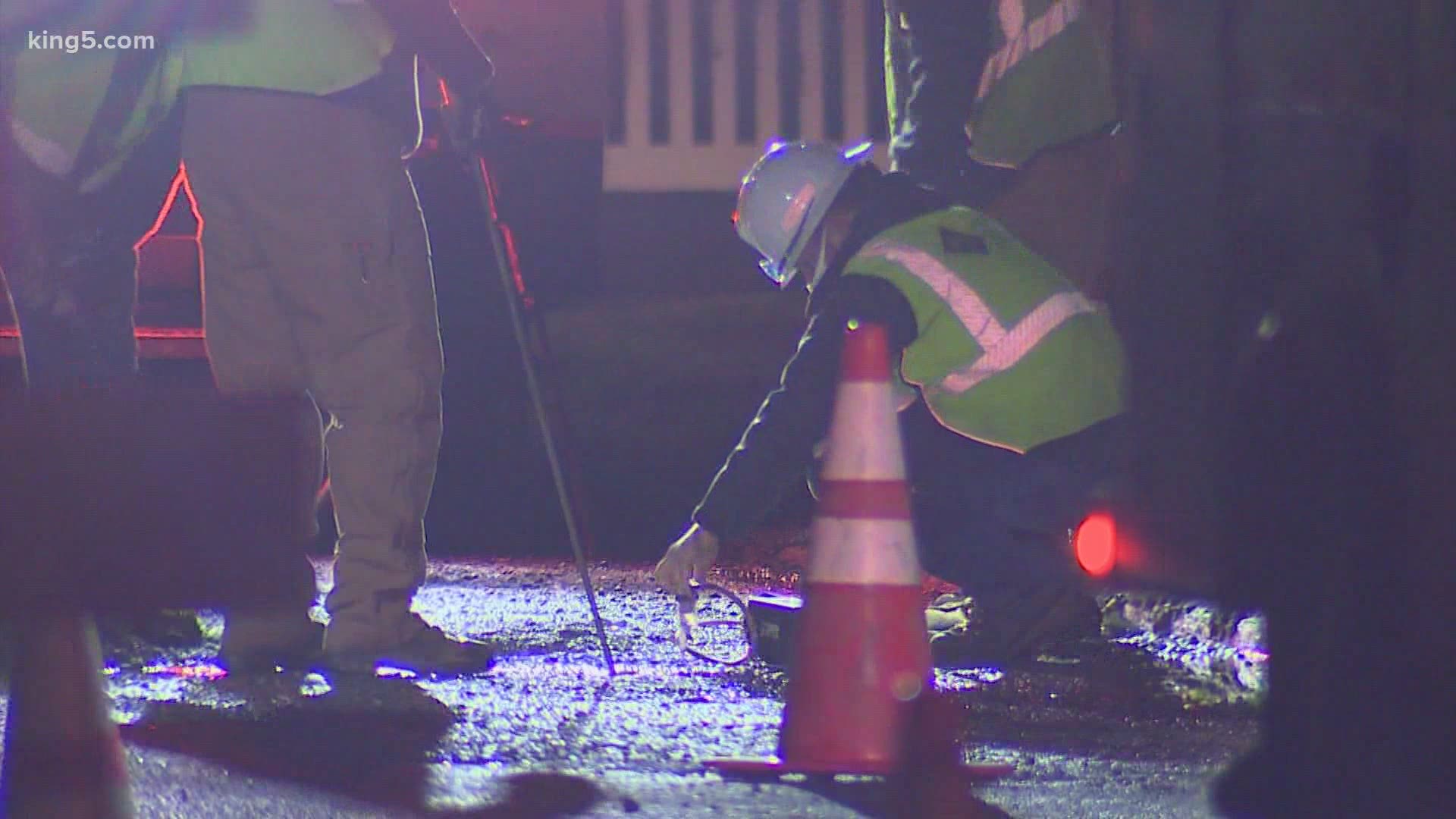 Puget Sound Energy crews continue to investigate the gas leak that was found near the intersection of Railroad Ave. Southeast and Southeast Newton St.