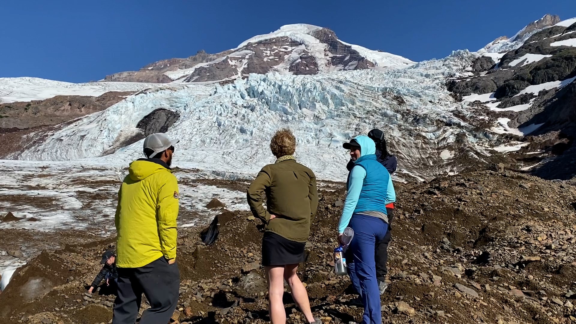Mountain Madness Cascade Glacier Walking Tours invite you to see glaciers up close while learning about the impacts of climate change. #k5evening