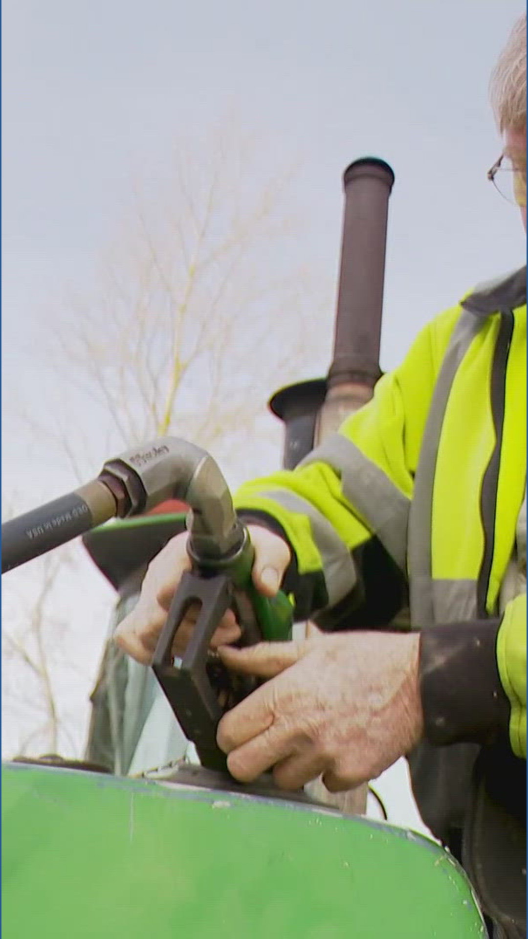 Fuel prices, tariffs have WA farmers running on empty | king5.com