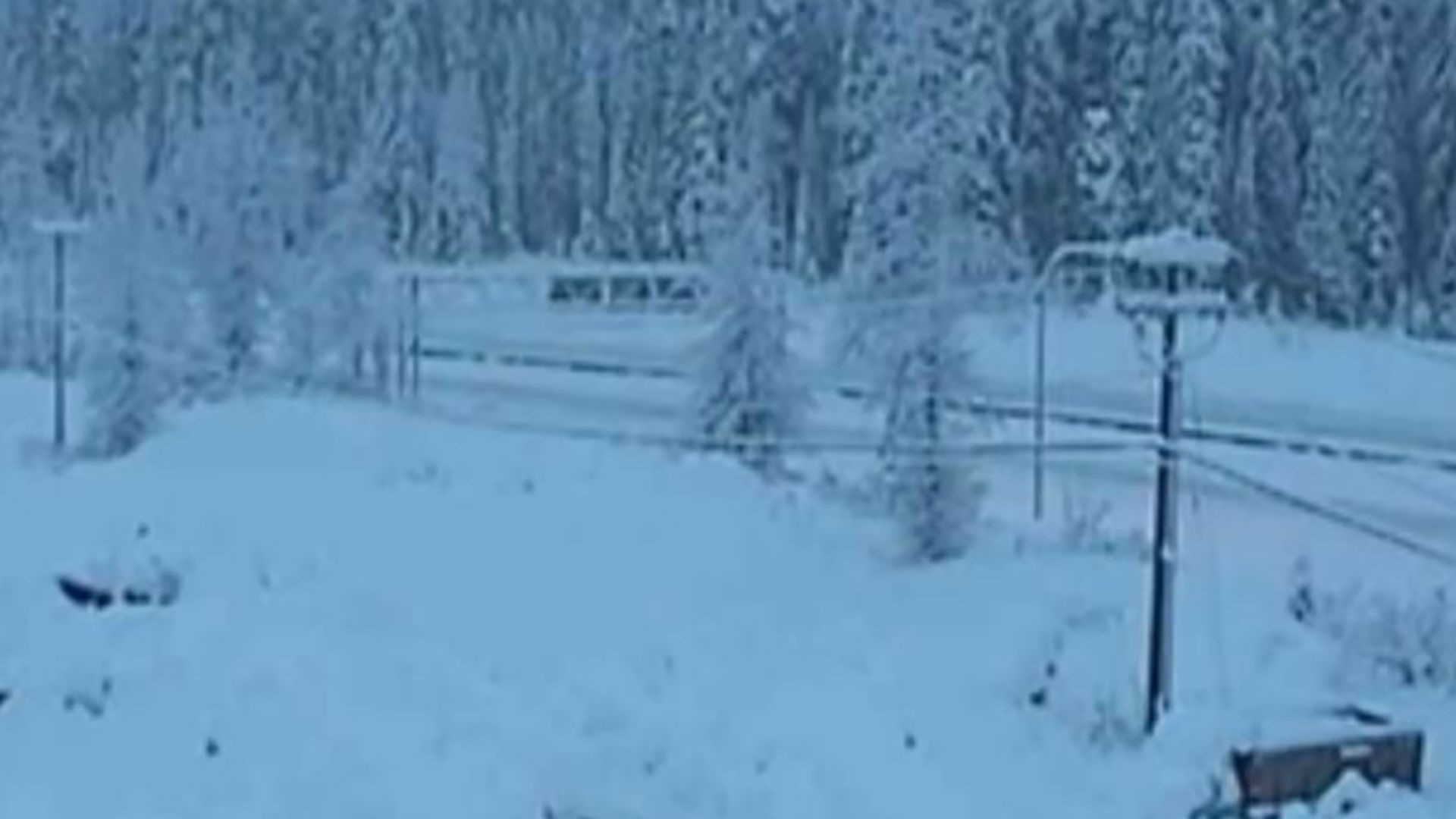 I-90 over Snoqualmie Pass reopens after hours-long closure | king5.com