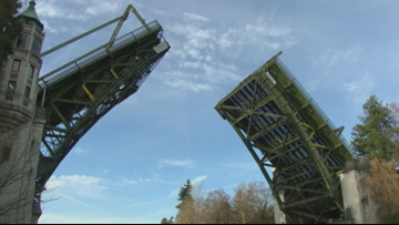 Montlake Bridge in Seattle to close Monday for 26 days while crews work on repairs