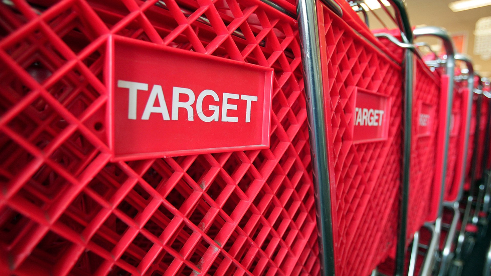 Target raises its minimum wage to 12 an hour