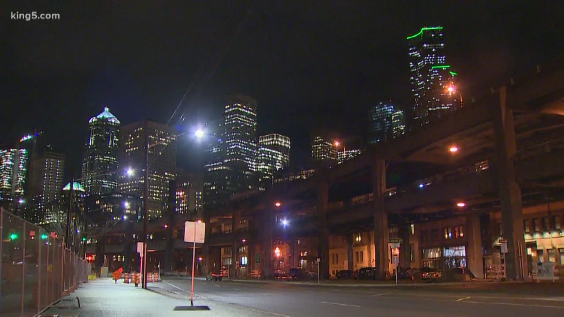With the clock ticking down for the Alaskan Way Viaduct, many are taking time to remember a piece of a Seattle's history. KING 5's Michael Crowe caught up with some of them as they said goodbye.