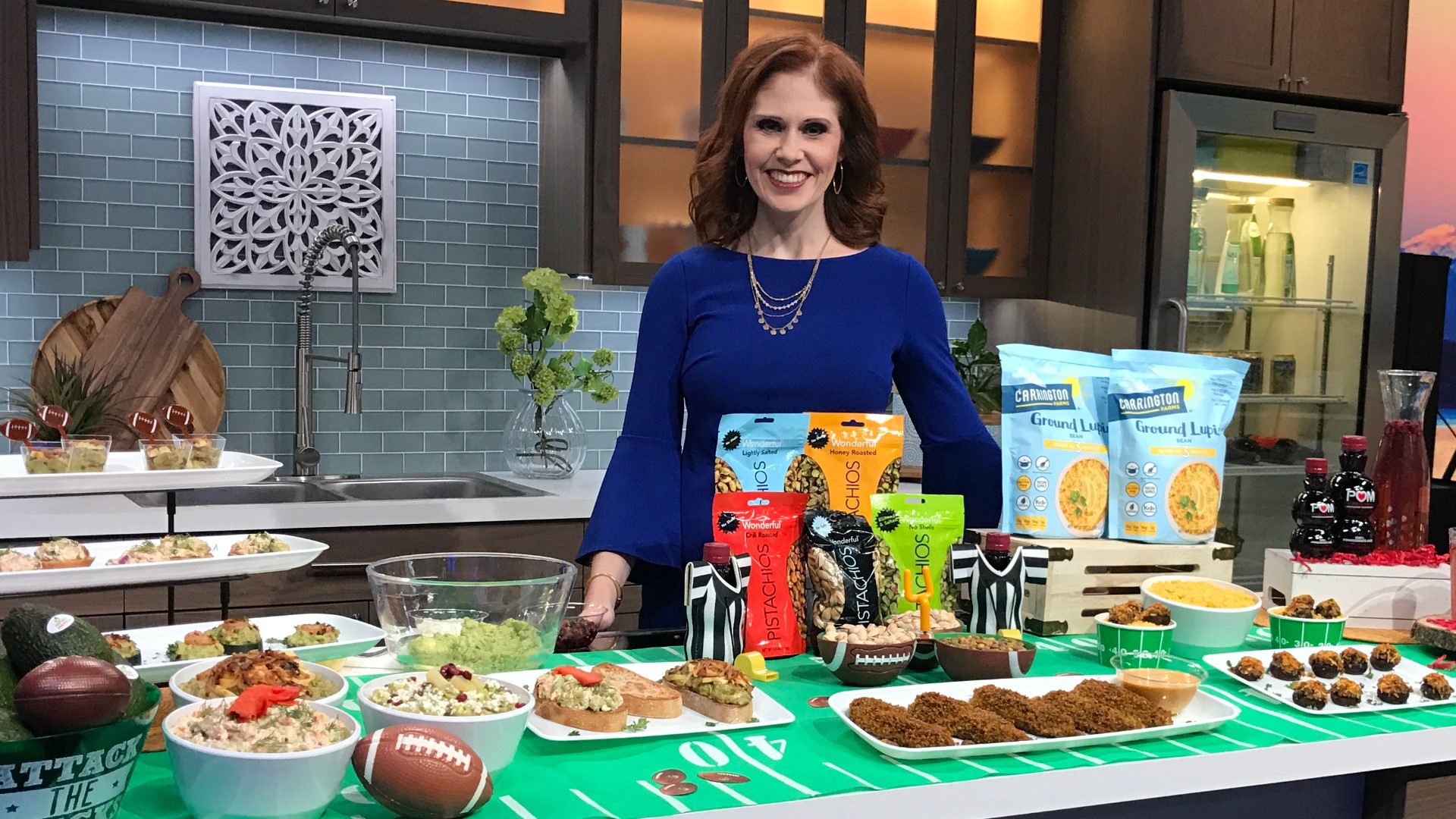 Super Bowl parties don’t have to be filled with artery-clogging chips and dips. Healthy and delicious options are easy adds to the menu. Sponsored by Parker's Plate.
