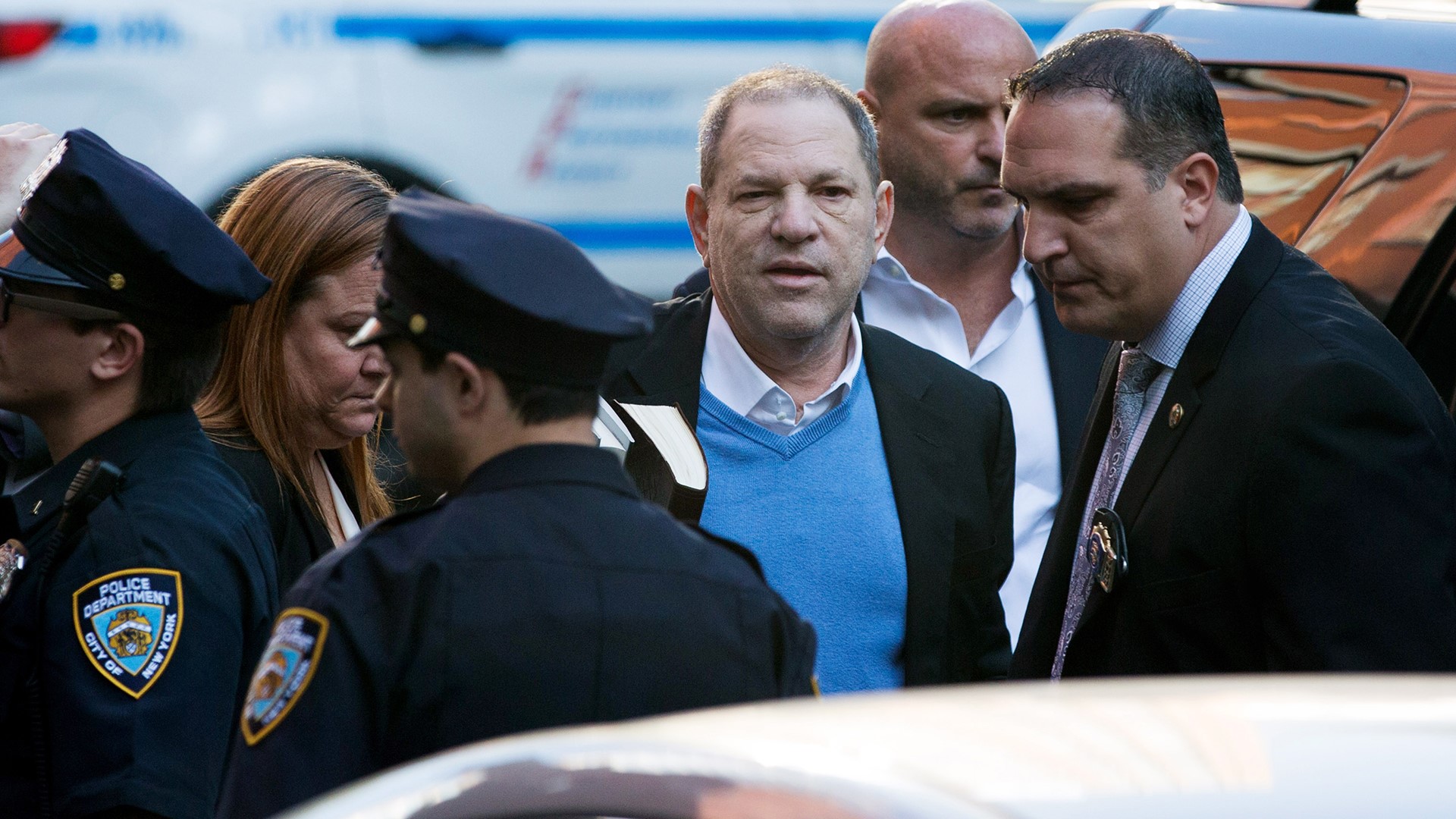 Harvey Weinstein arrested on rape, criminal sex act charges | king5.com