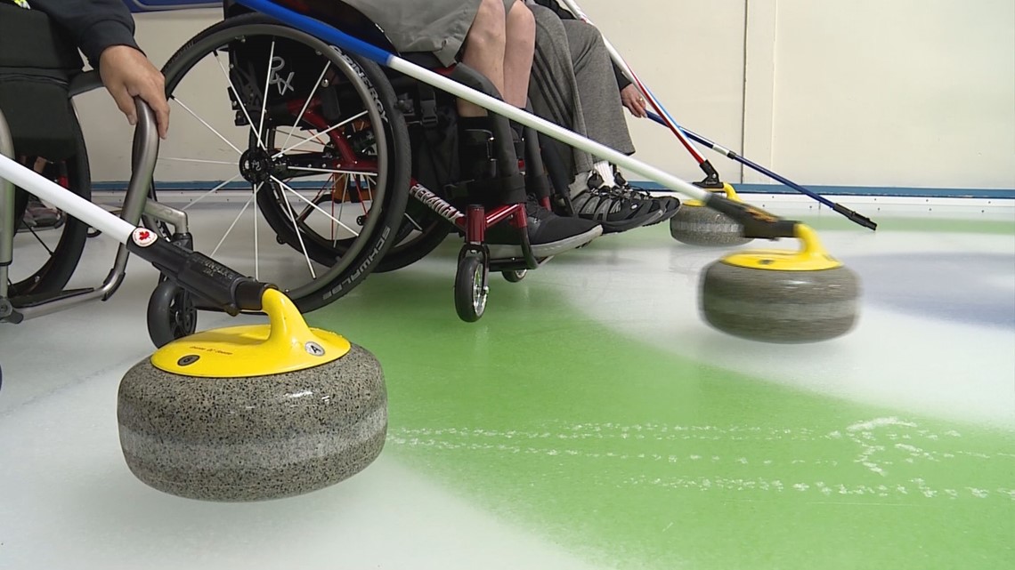 Granite Curling Club teaches disabled veterans how to curl like