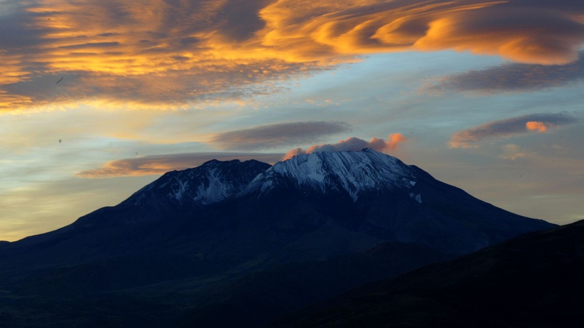 5 Of The Pnw S Most Incredible Caves To Cross Off Your Bucket List This Summer King5 Com