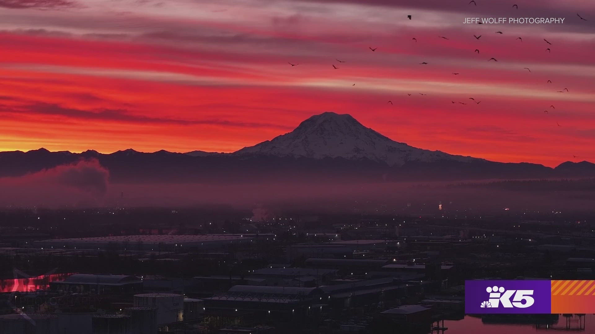 Jeff Wolff captures breathtaking photos of Tacoma and Mount Rainier while everyone's busy sleeping.