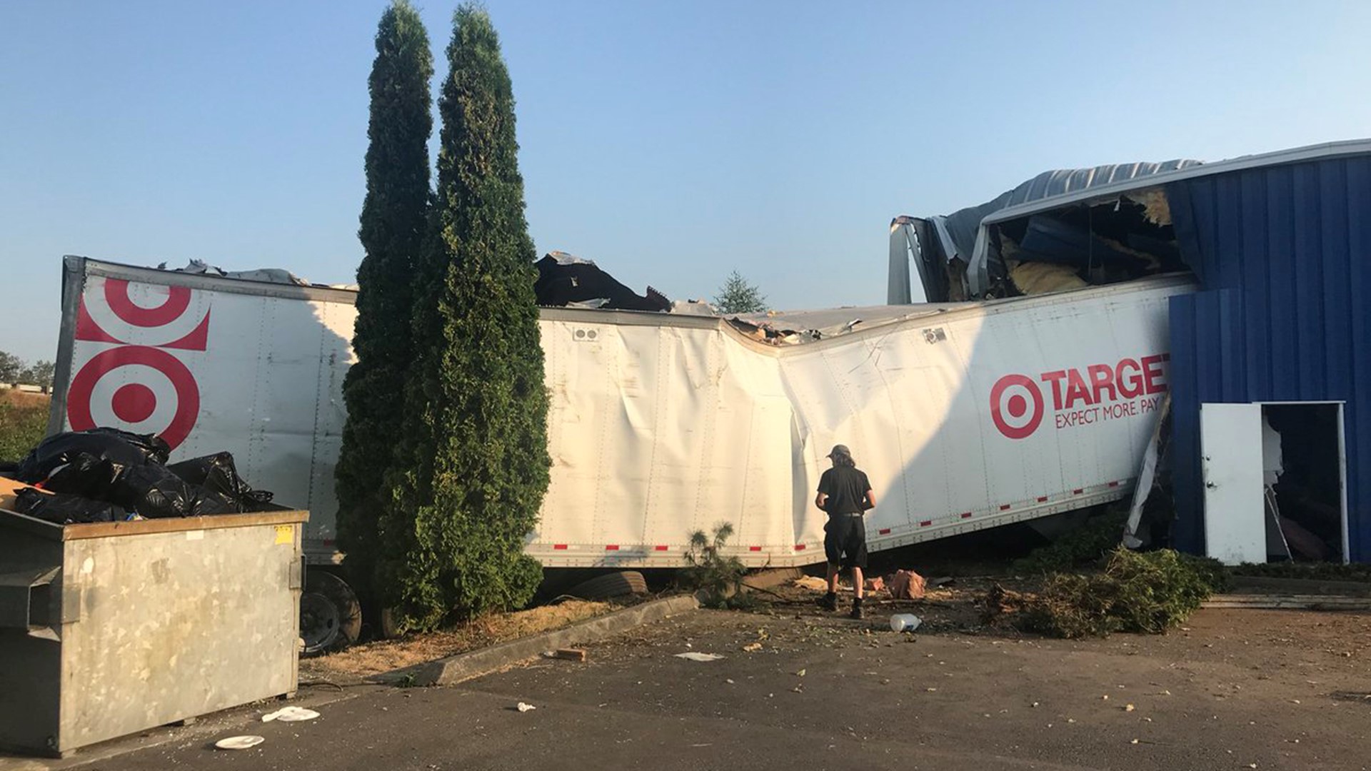 Truck Driver Falls Asleep, Crashes Into Marysville Business | King5.com