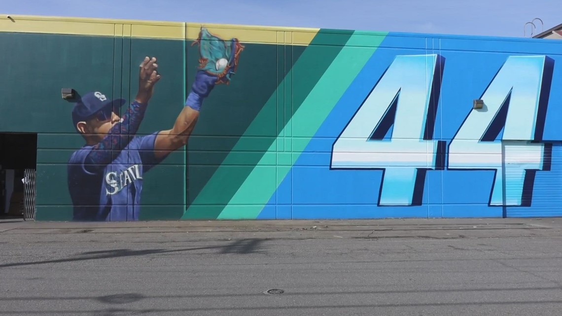 Seattle artist completes mural of Mariners fan favorite Julio Rodriguez ahead of baseball season