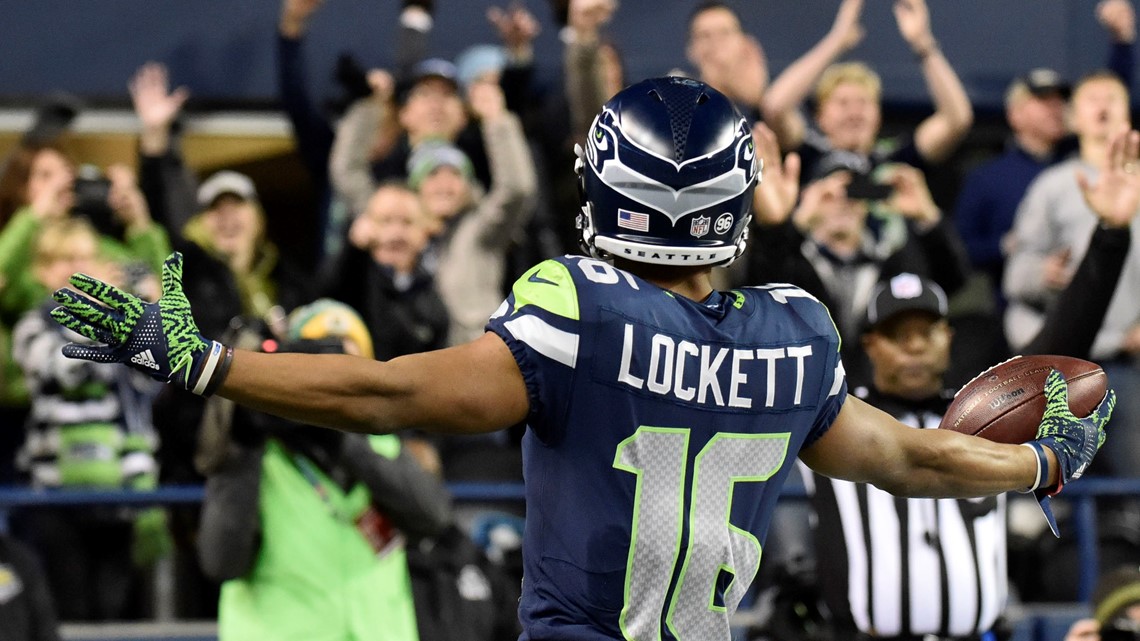 Seahawks WR Tyler Lockett out for season after gruesome leg injury