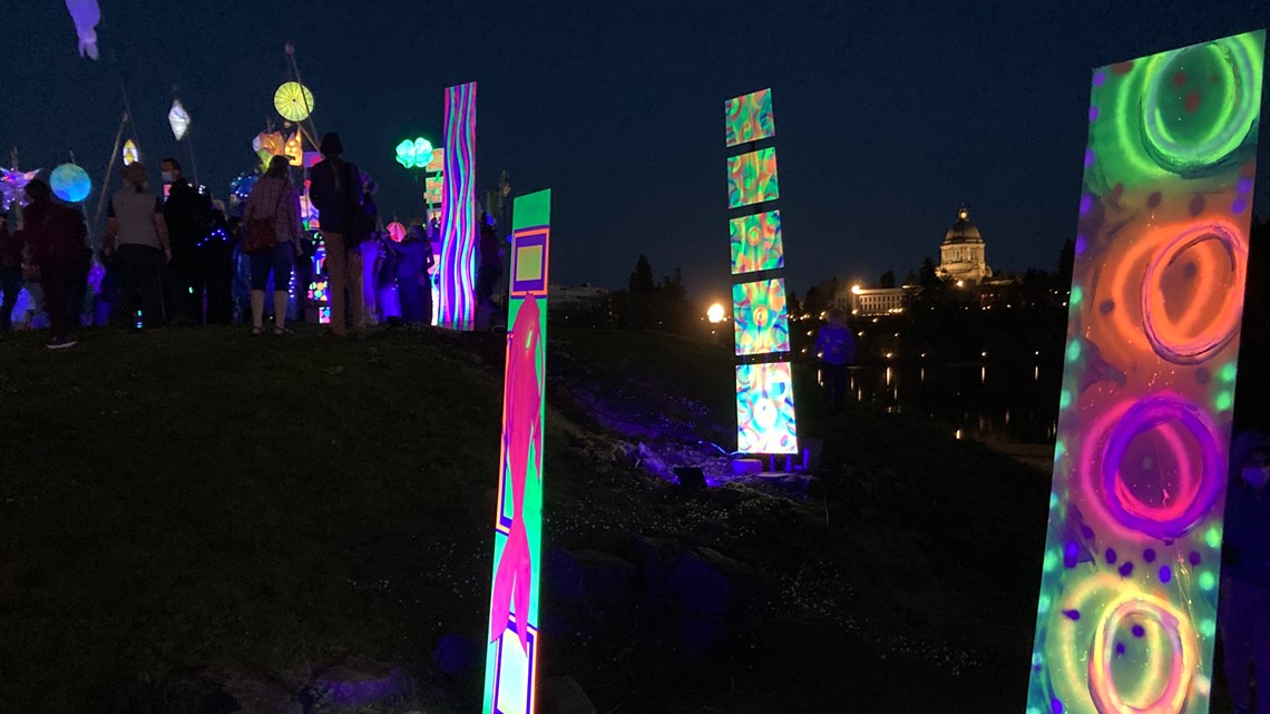 Olympia's Glowhenge lights up the night | king5.com