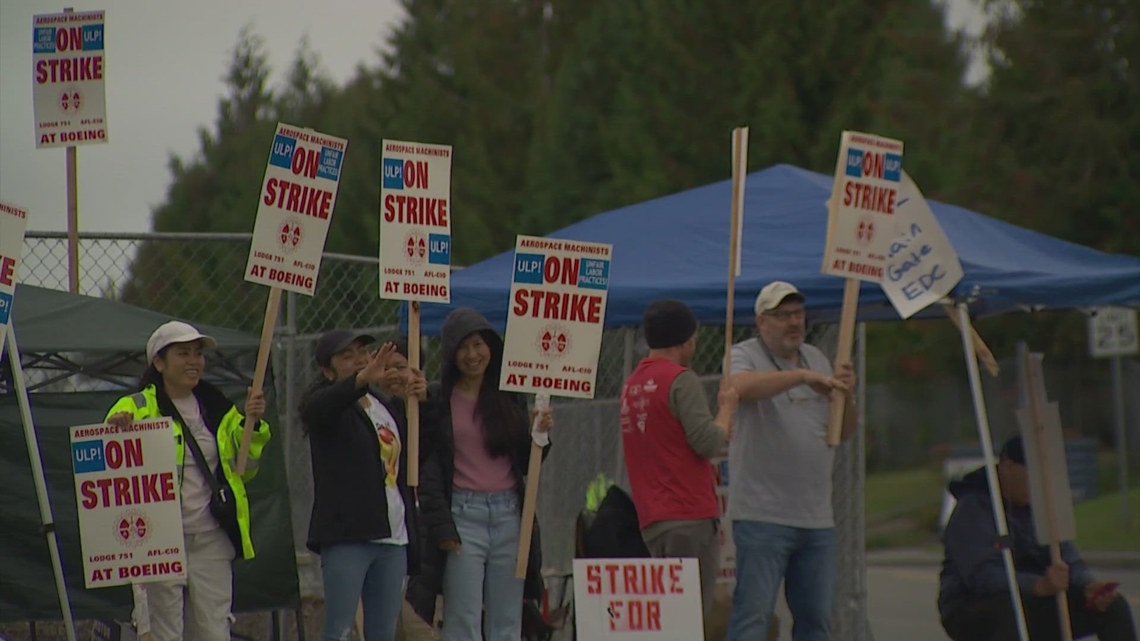 Boeing machinists reject ‘very best and ultimate’ be offering from corporate, strike continues