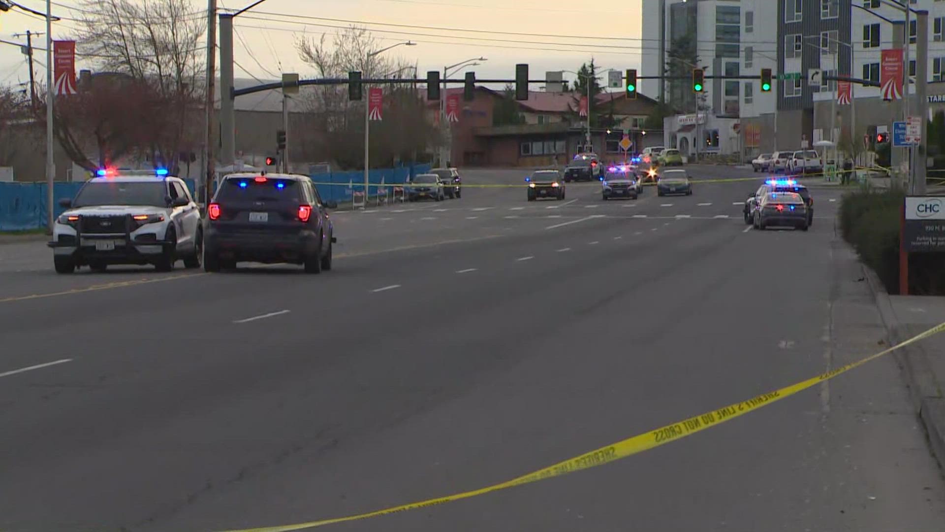 Everett officer killed during 'significant incident'