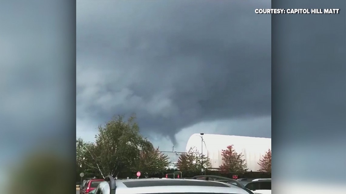 Funnel cloud spotted in Seattle's Ballard neighborhood