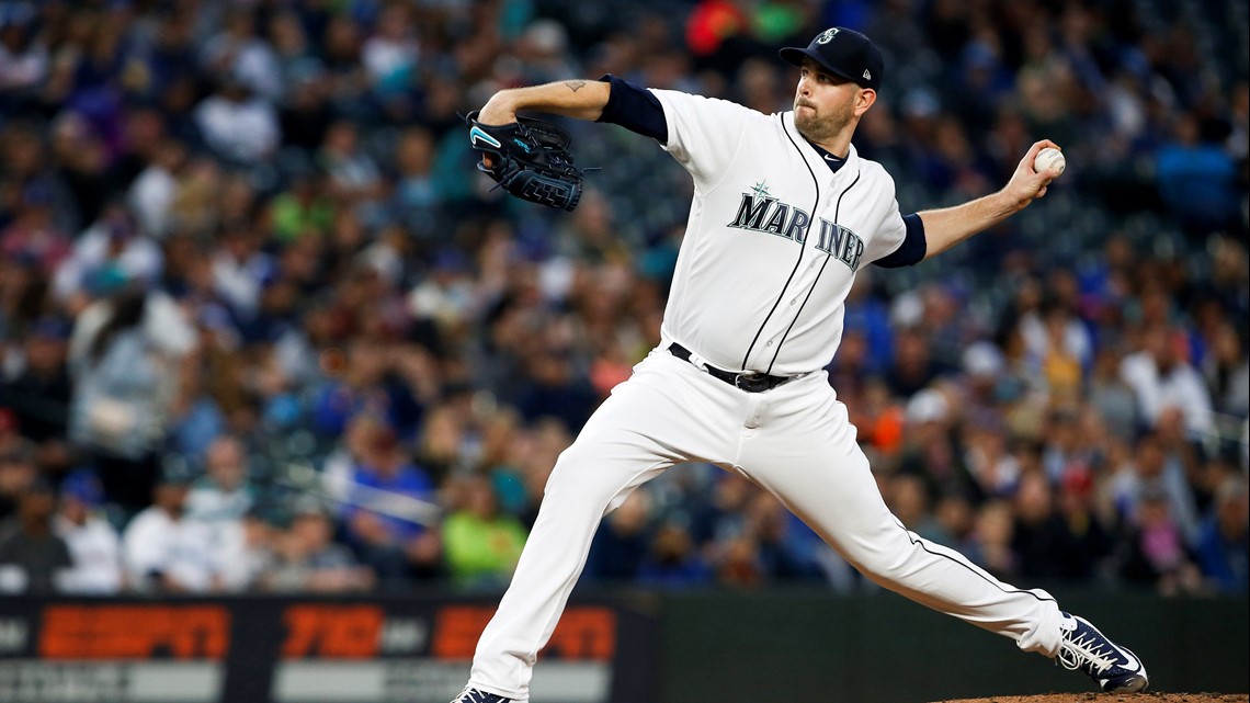 Mariners trade left-hander James Paxton to the Yankees for three prospects