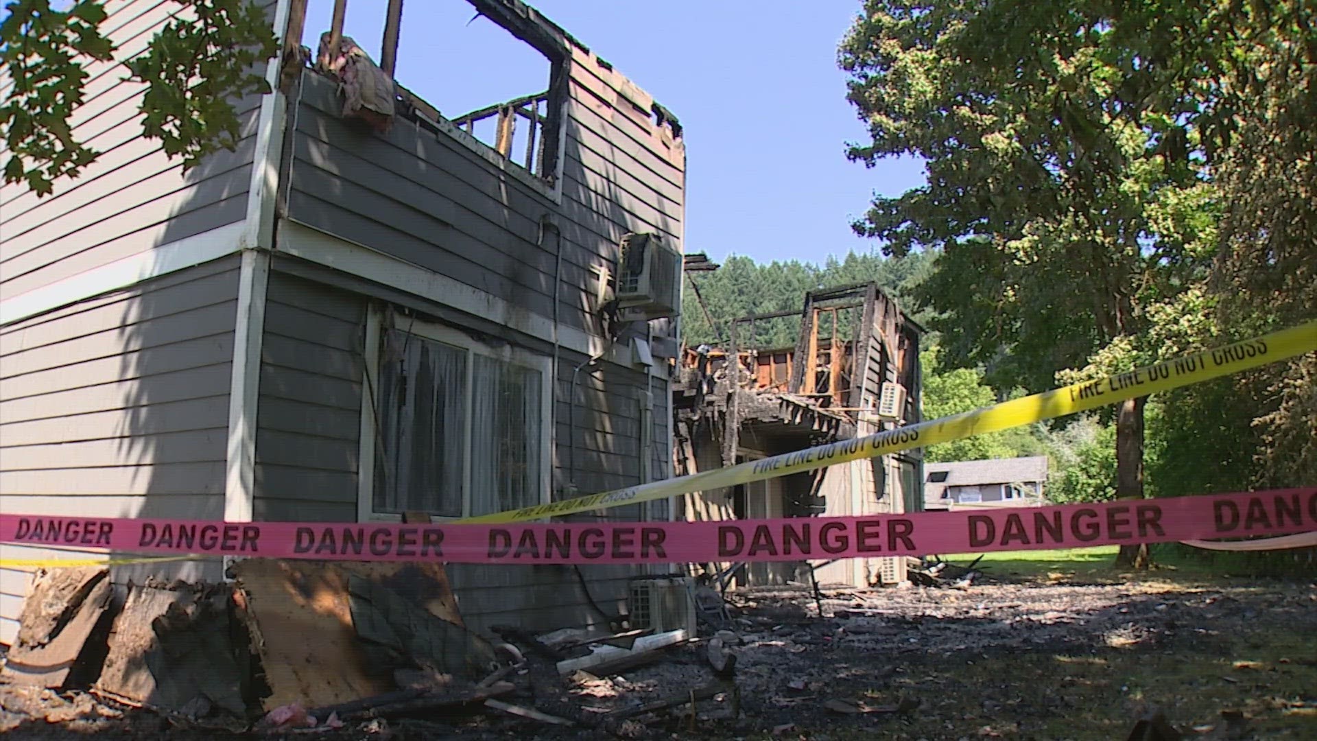 One Person Jumps To Safety To Escape Apartment Fire In Sumner