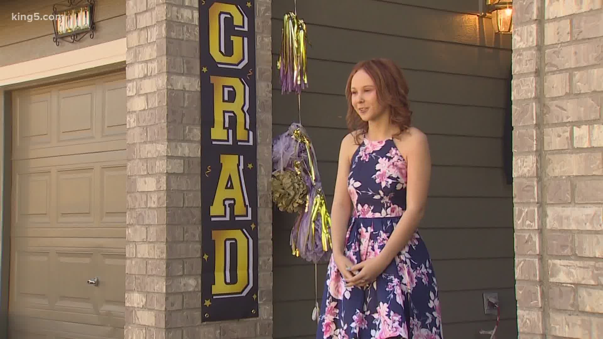 A group of Puyallup seniors who are missing out on prom are making the best of the situation.
