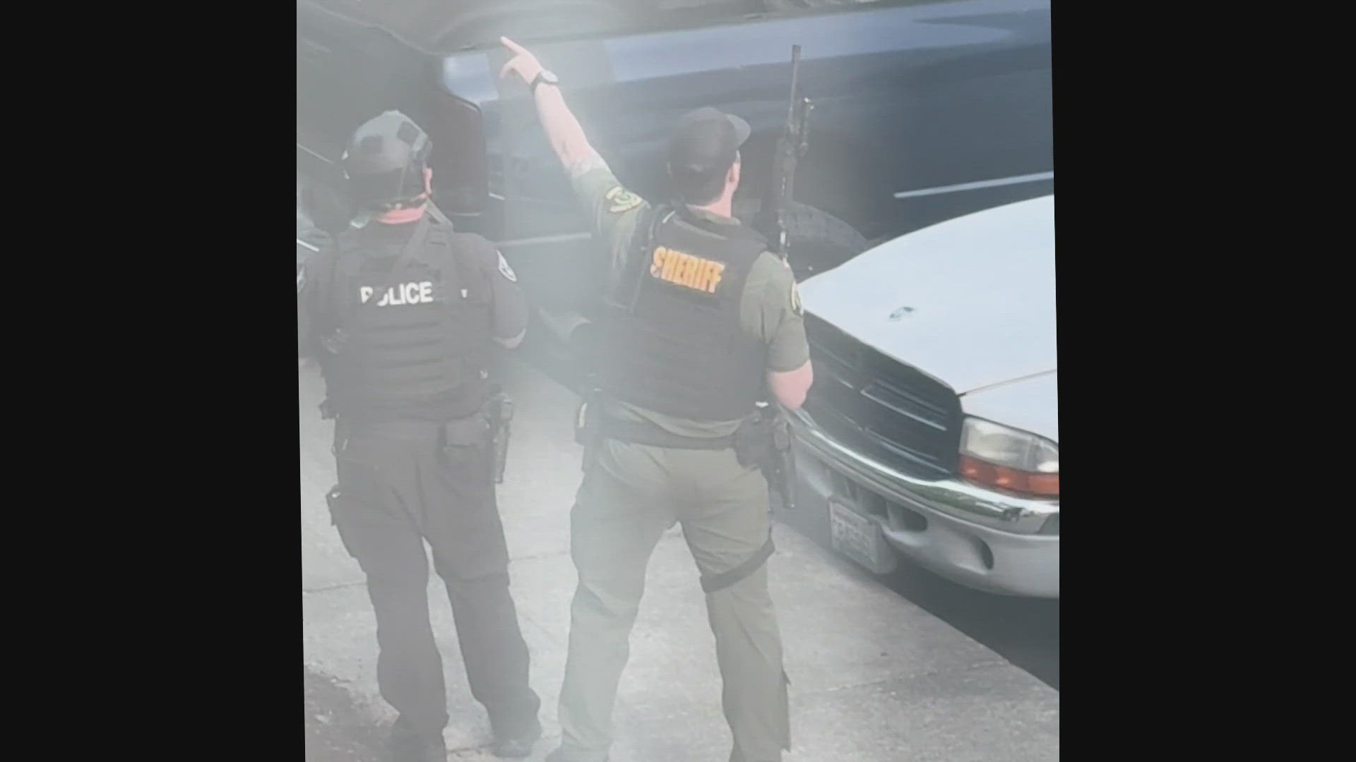 Neighbors in Arlington react to SWAT team response to domestic violence ...