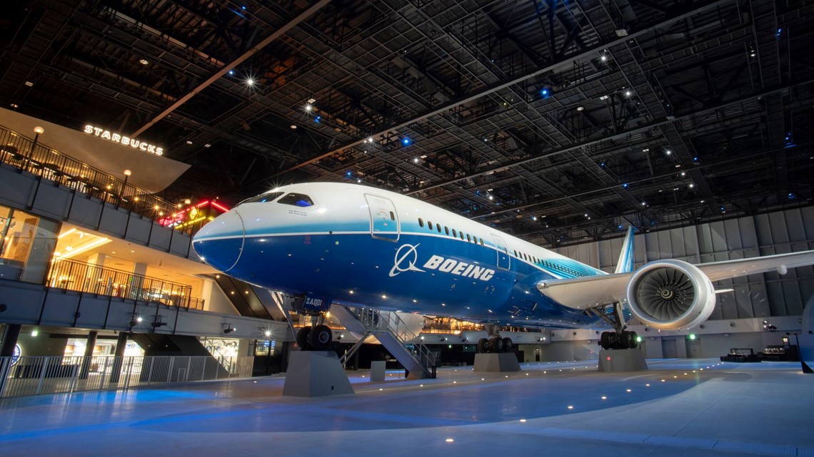Boeing Dreamliner, Starbucks featured in aviation theme park in