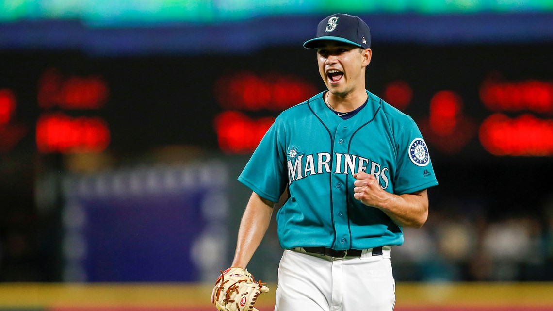 Mariners' Marco Gonzales pitches in to raise money for rare neurological  disease