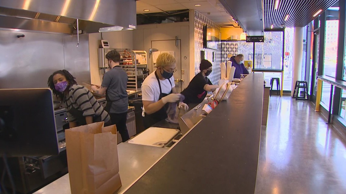 More federal relief needed for struggling restaurants, Sen. Murray says – KING 5