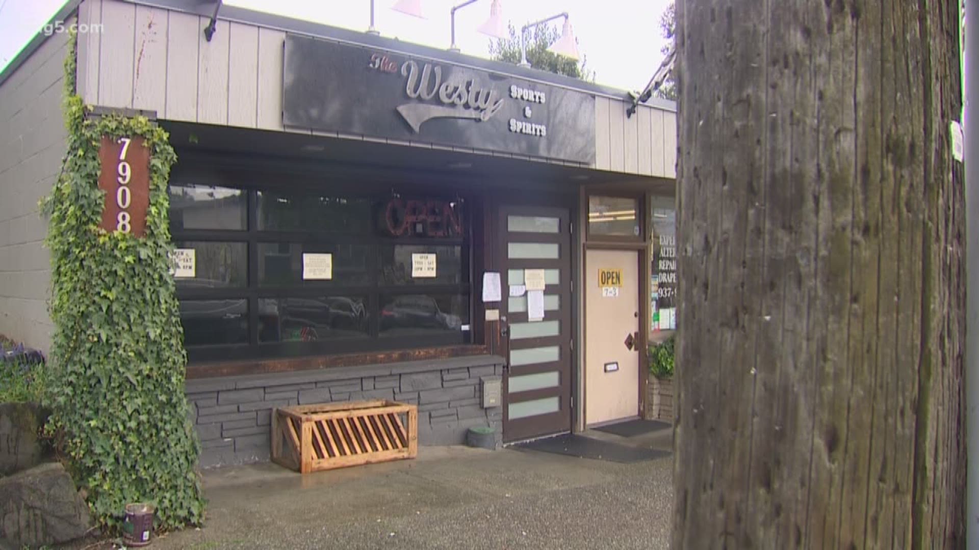 Many restaurants have either closed temporarily or permanently due to the state order. Despite that, these restaurant owners are making food for those in need.