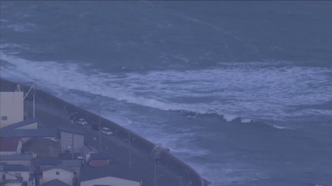 7.5m earthquake hits off the coast of Japan | king5.com