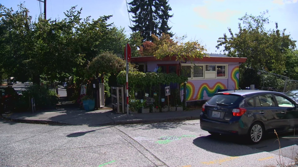 Man charged with hate crime for allegedly burning Pride flag in Seattle ...