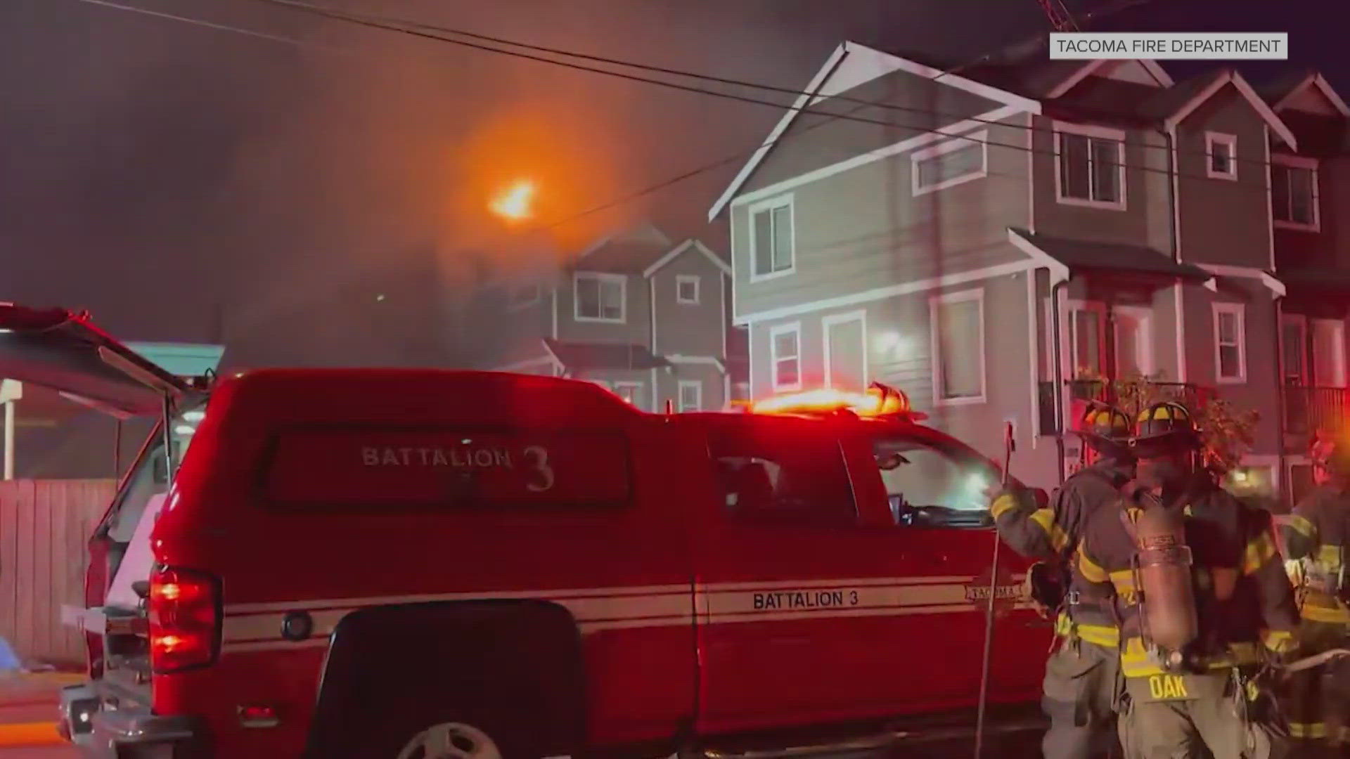 2-alarm fire damages Tacoma apartment complex | king5.com
