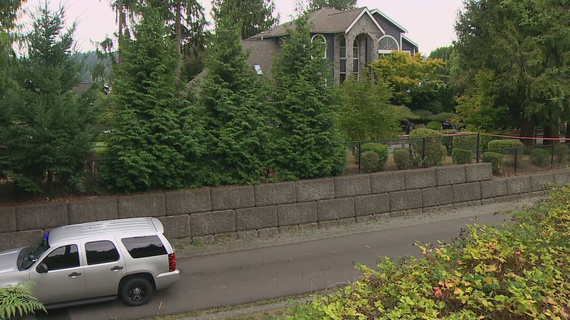 A man's death is being investigated at a rental home near Lake Sammamish by King County deputies and local police.