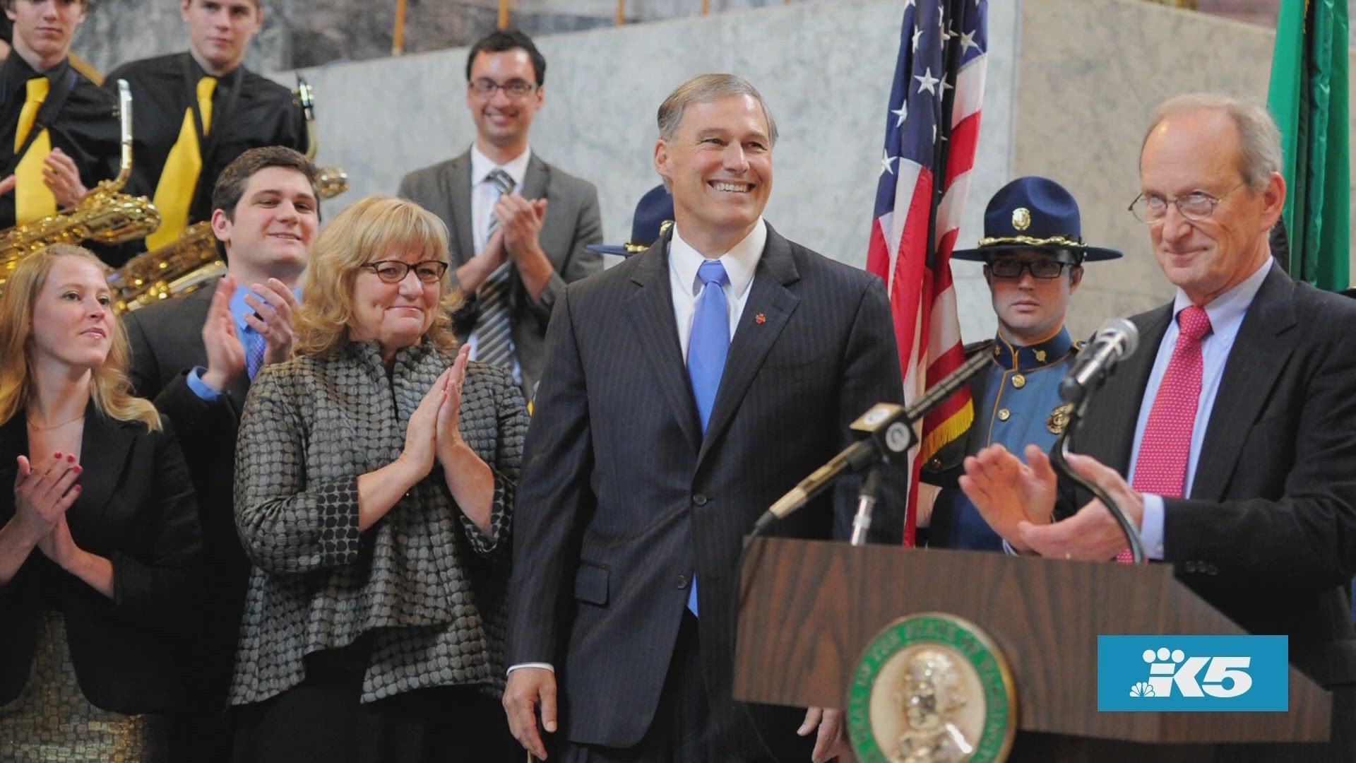 Governor Inslee thinks everyone should run for president. No, really!