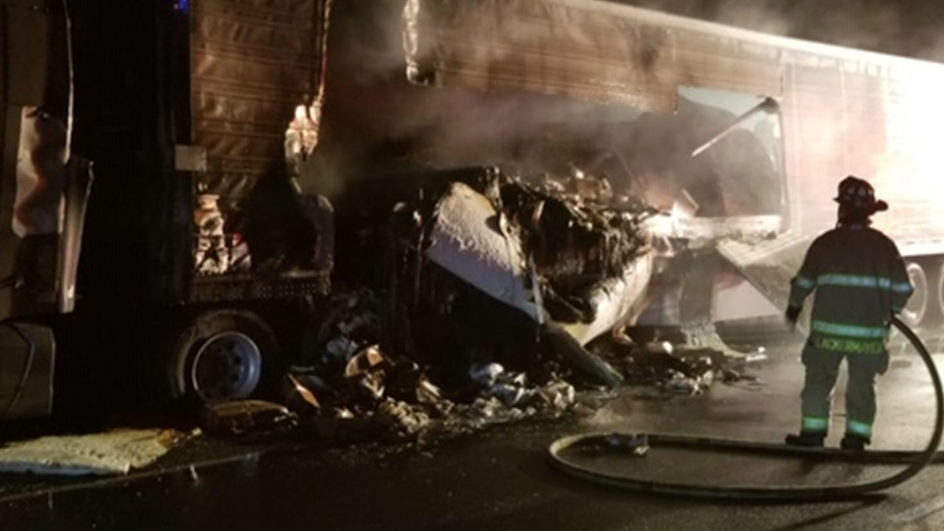Fleeing SUV hit emergency vehicles responding to semi truck fire on I-5 ...