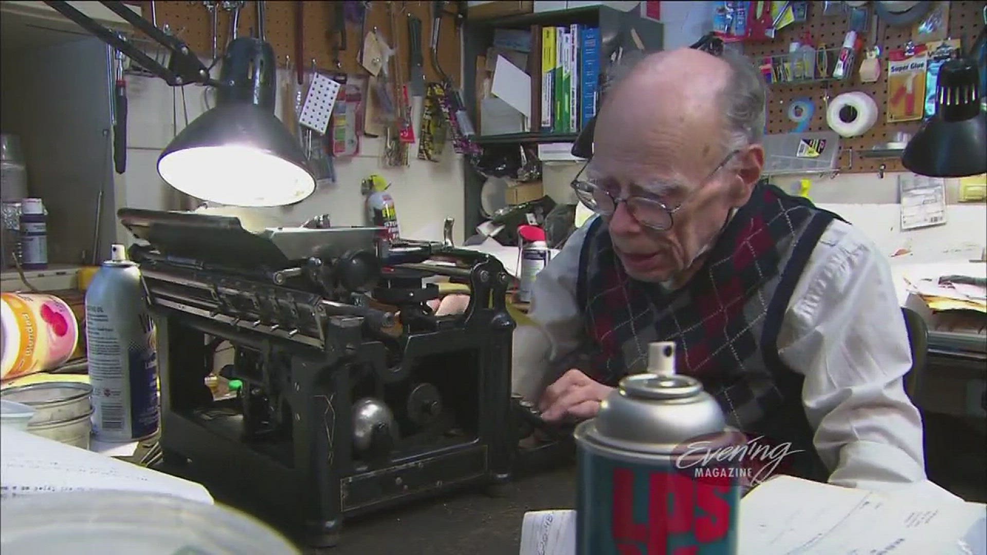 The last typewriter repairman
