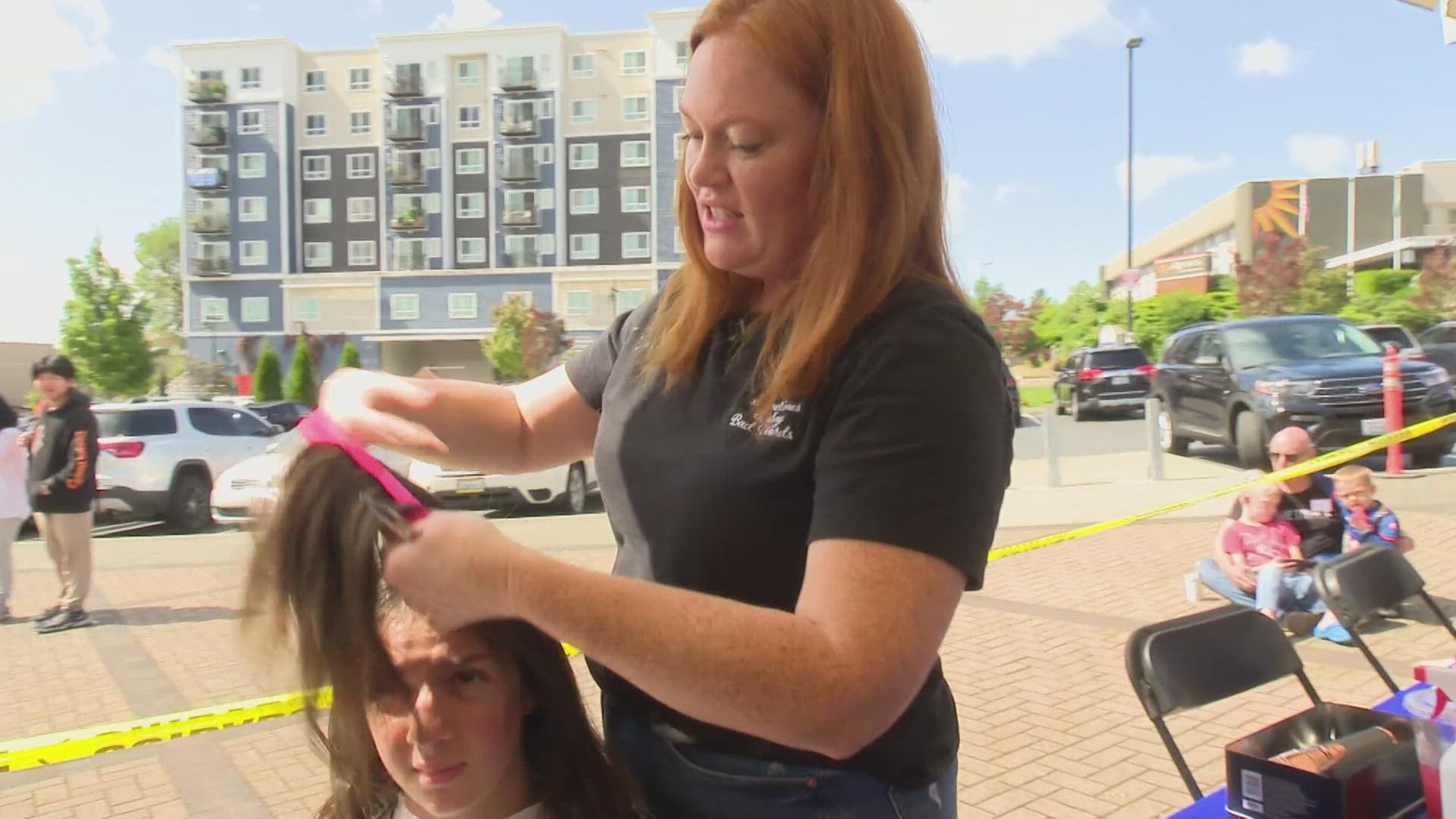 Hundreds of Federal Way students are getting a free haircut before their first day of school next week.