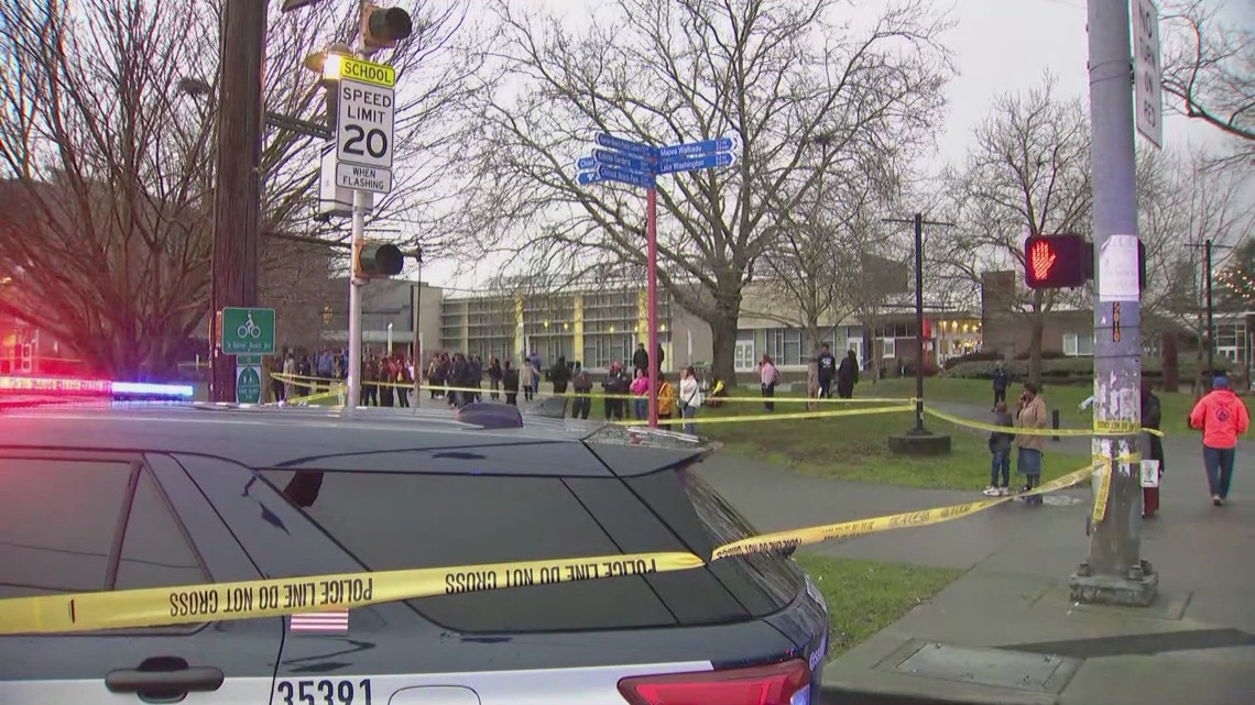 Seattle police seek public's help in fatal shooting of 2 teens near Rainier Beach High bus stop
