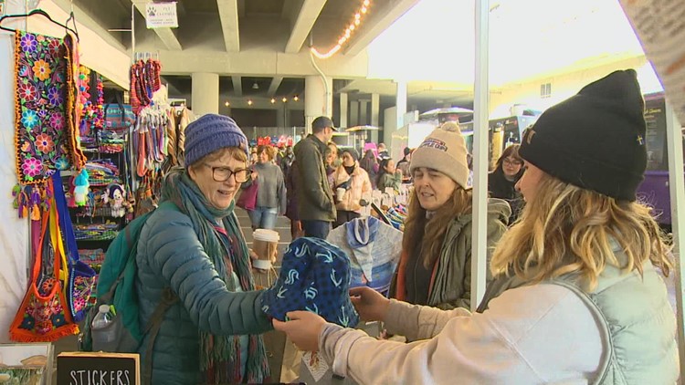 Holiday season is 'make or break months' for many Seattle small businesses