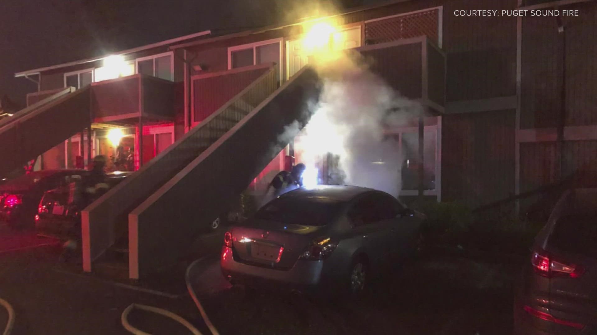 2 suspects broke into window to set car on fire in Kent | king5.com